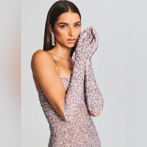 Retrofete Accessories - Retrofete Poppy sequinned gloves in Lilac beads from Revolve​​​​​